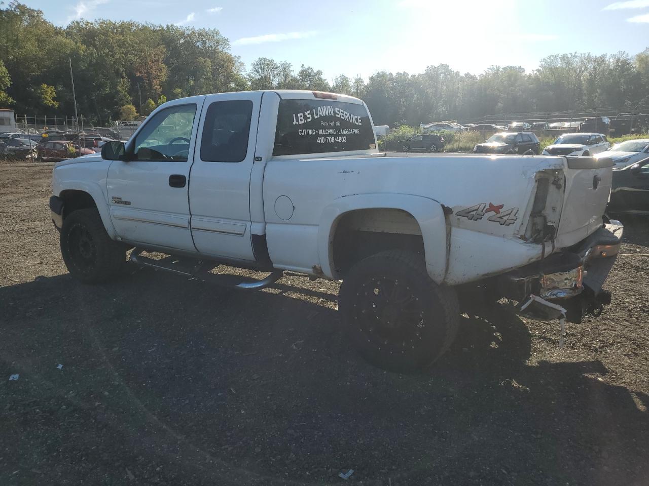 2006 Chevrolet Silverado K2500 Heavy Duty - Image 2