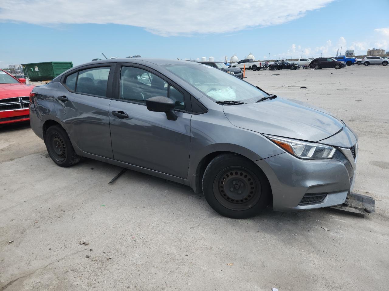 2020 Nissan Versa S - Фото 4