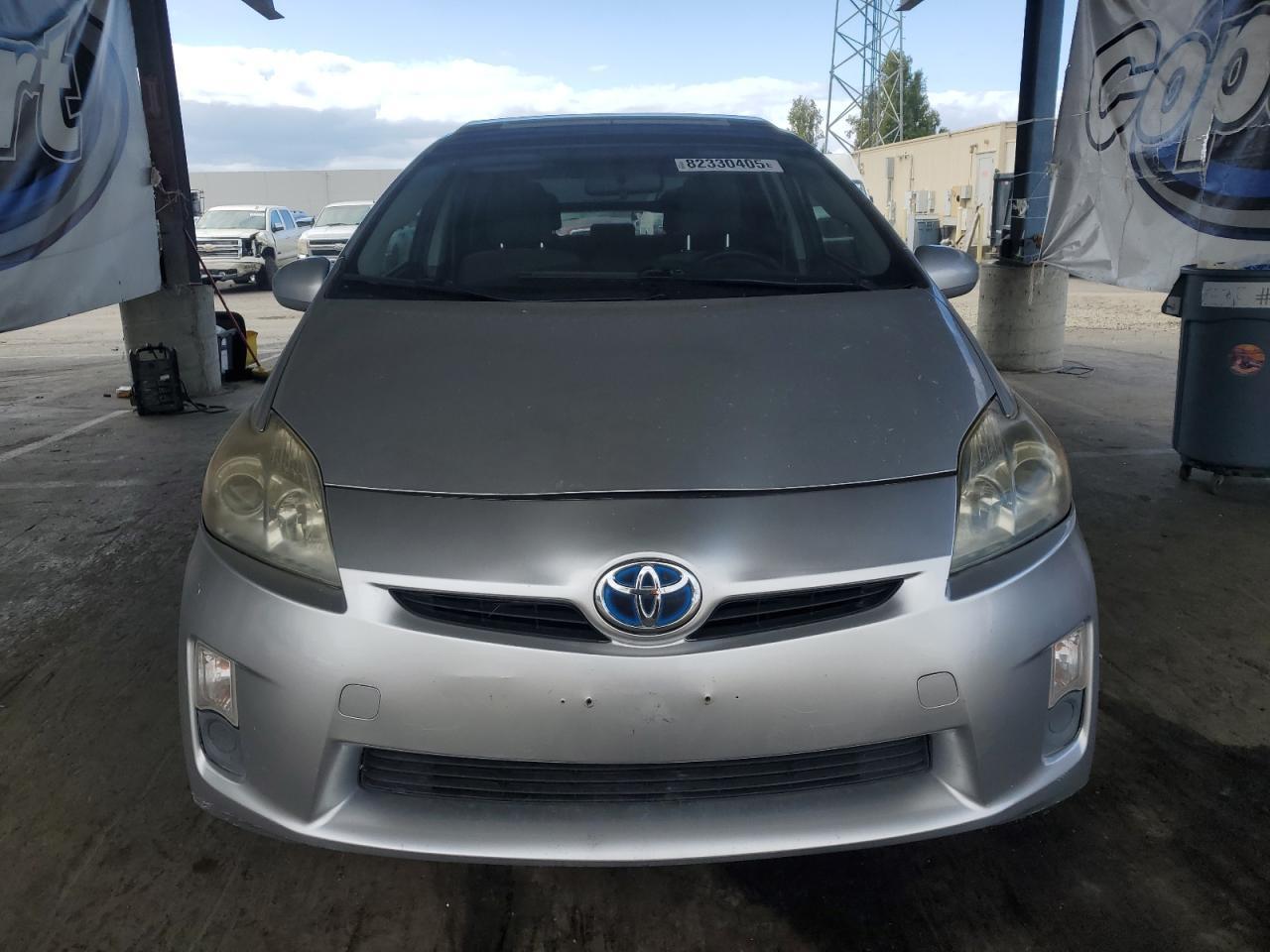 2011 Toyota Prius - Image 5