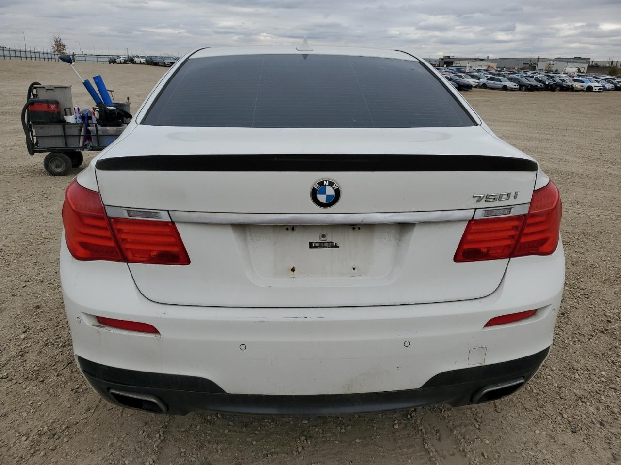 2012 BMW 750 Xi - Фото 6
