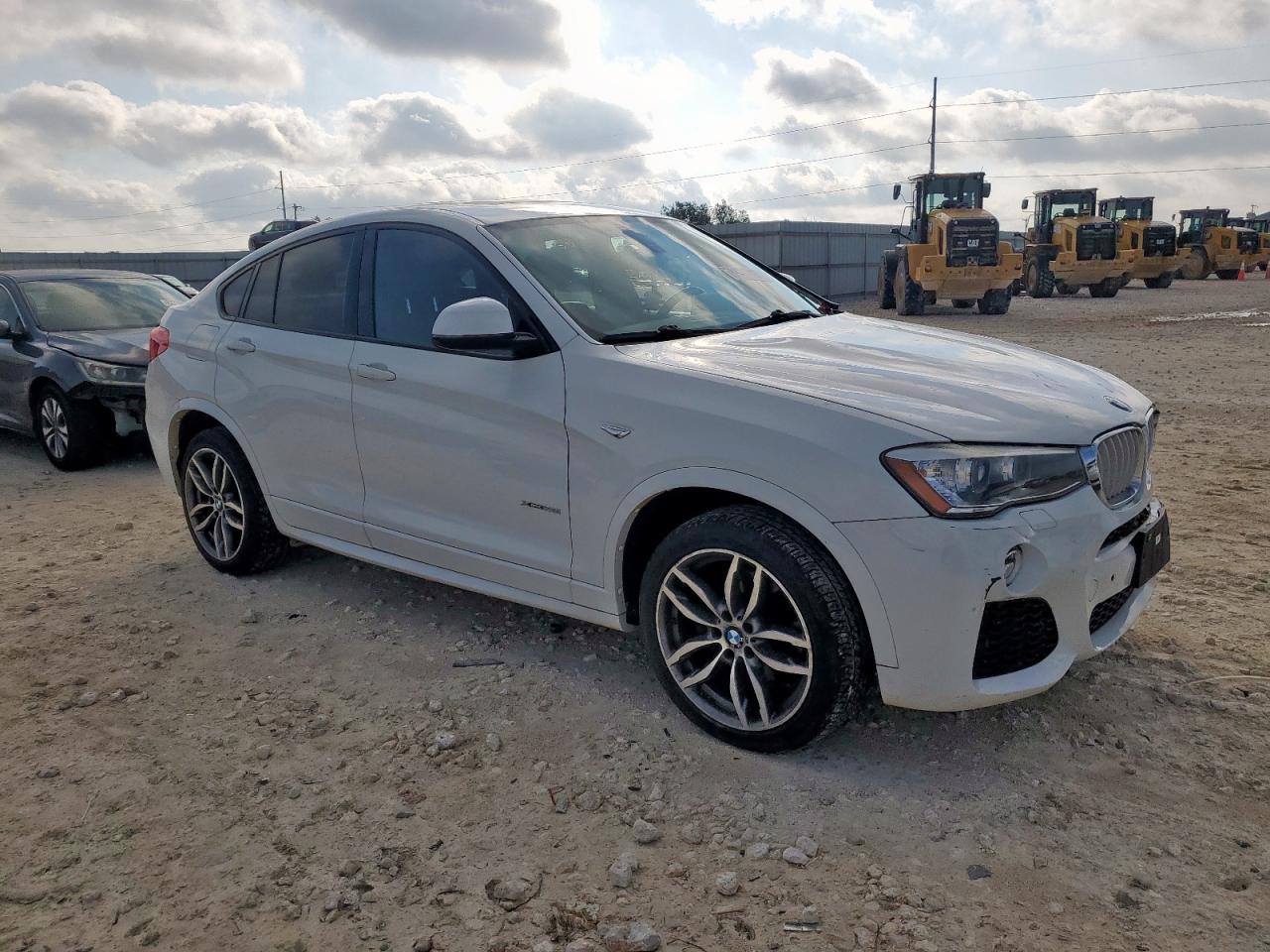 2016 BMW X4 xDrive28I - Фото 4