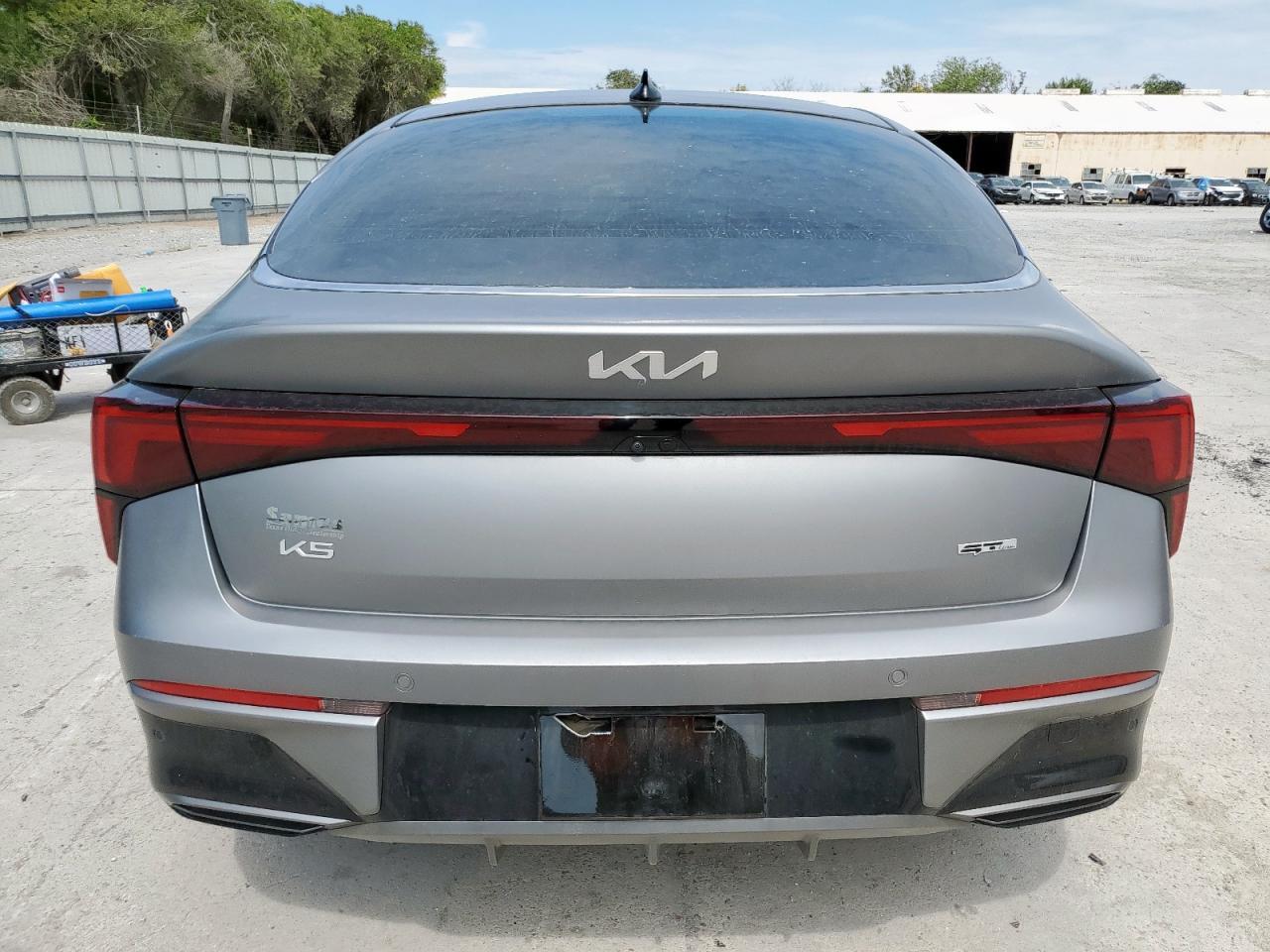 2025 Kia K5 Gt Line - Image 6