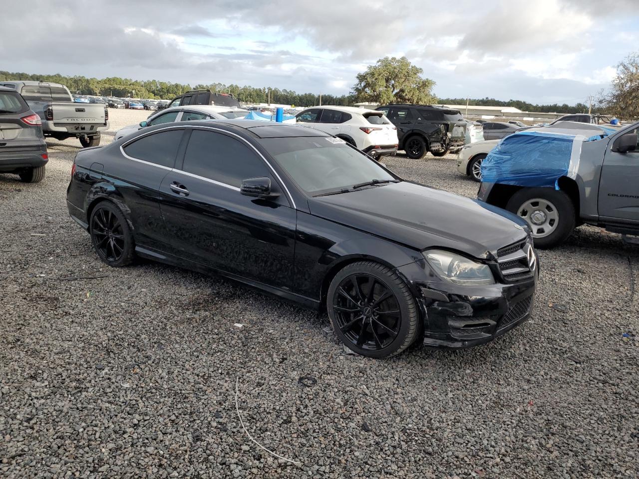 2014 Mercedes-Benz C 250 - Фото 4