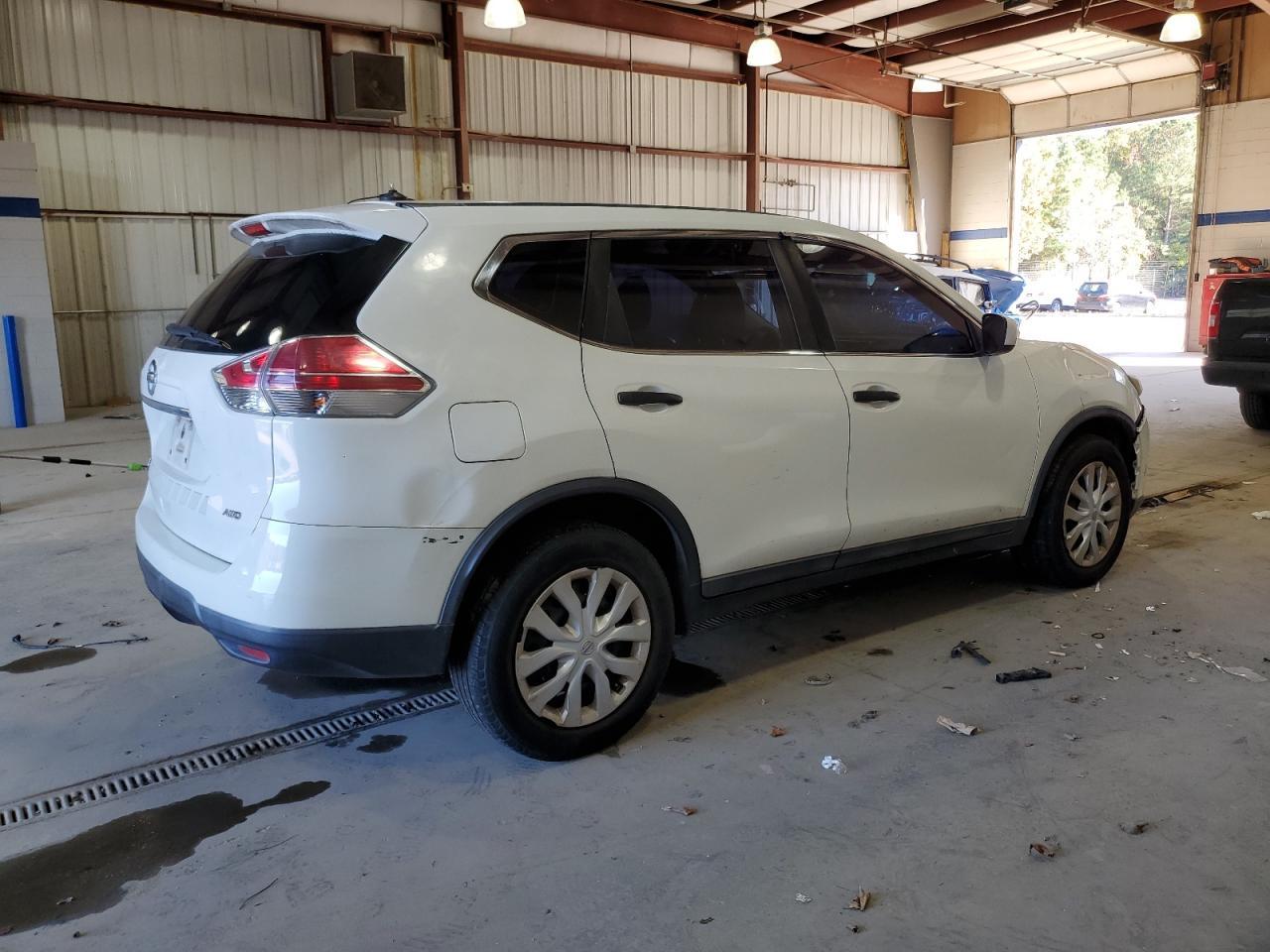 2016 Nissan Rogue S - Image 3