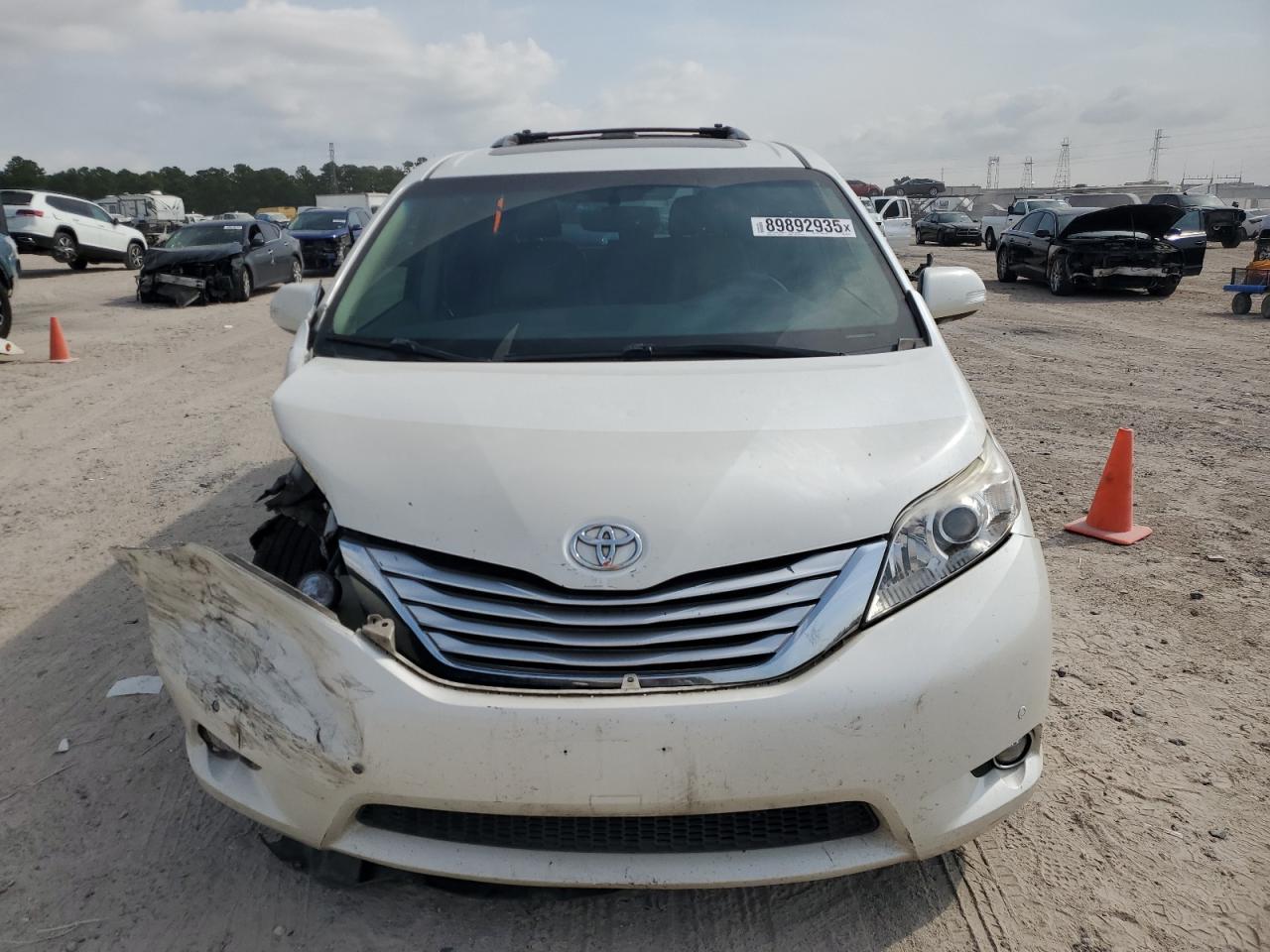2013 Toyota Sienna Limited 7-Passenger - Фото 5