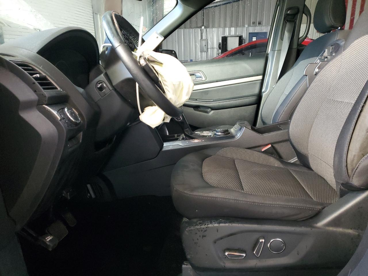 2018 Ford Explorer Xlt - Image 7