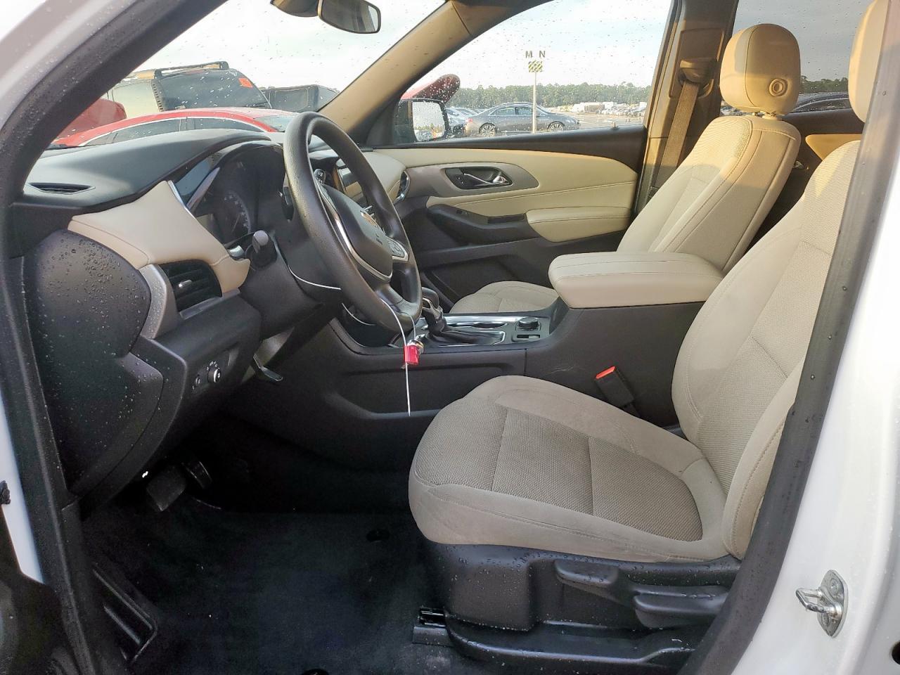 2023 Chevrolet Traverse Ls - Фото 7