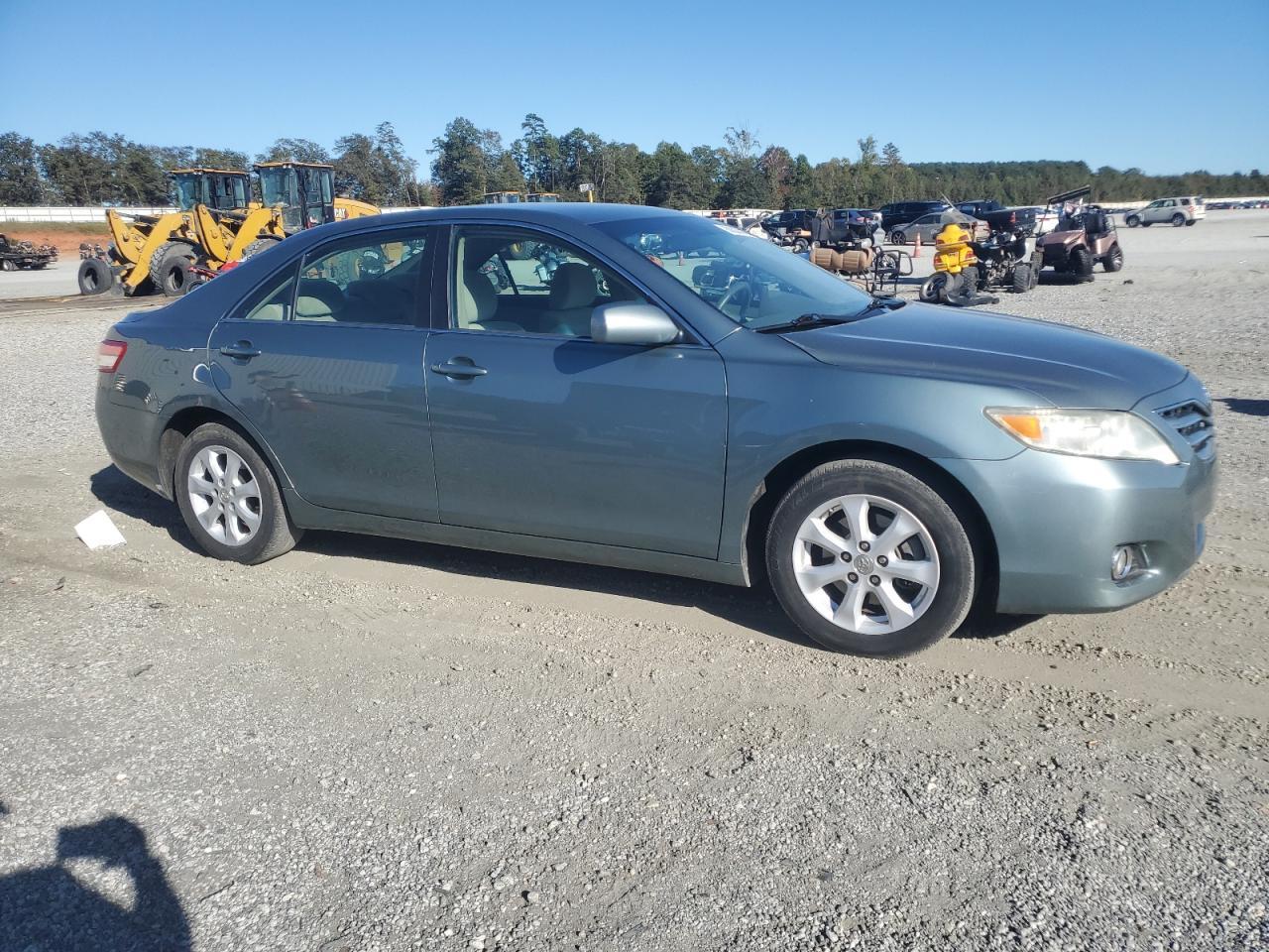 2010 Toyota Camry Base - Фото 4