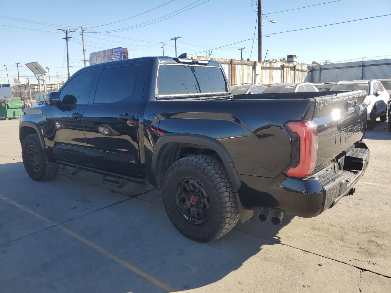 2024 Toyota Tundra Crewmax Limited - Фото 2