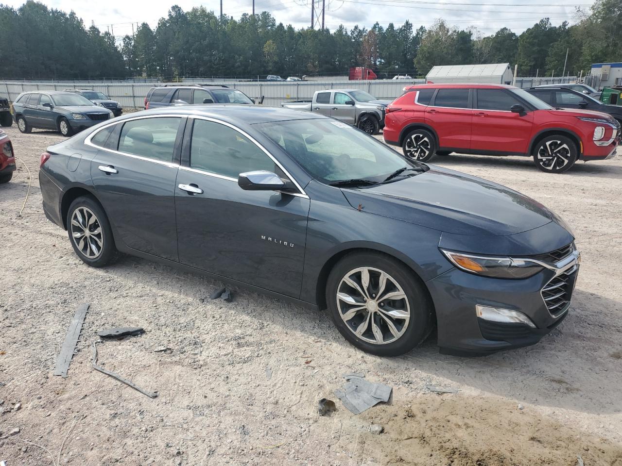 2019 Chevrolet Malibu Lt - Image 4