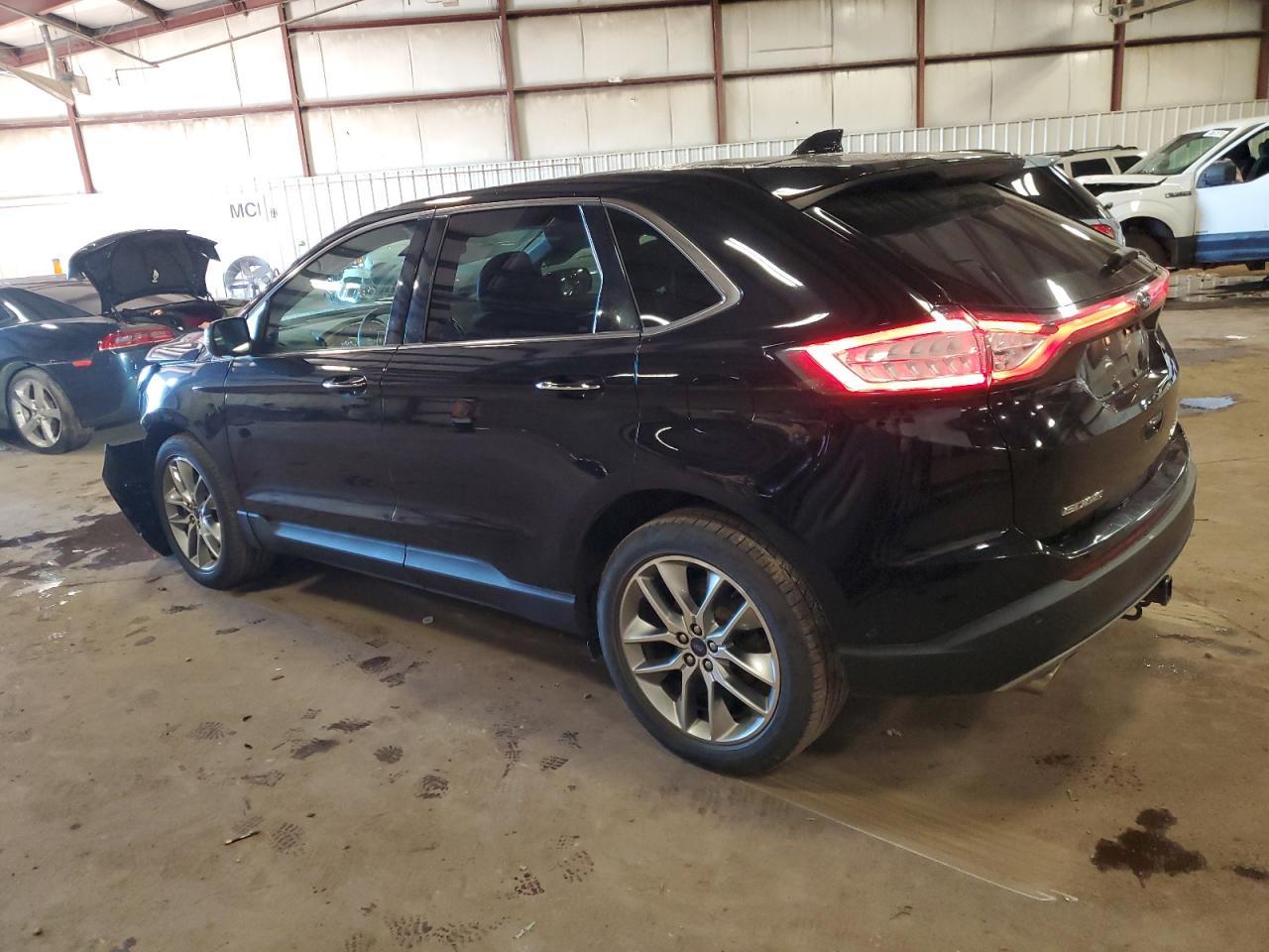 2018 Ford Edge Titanium - Фото 2