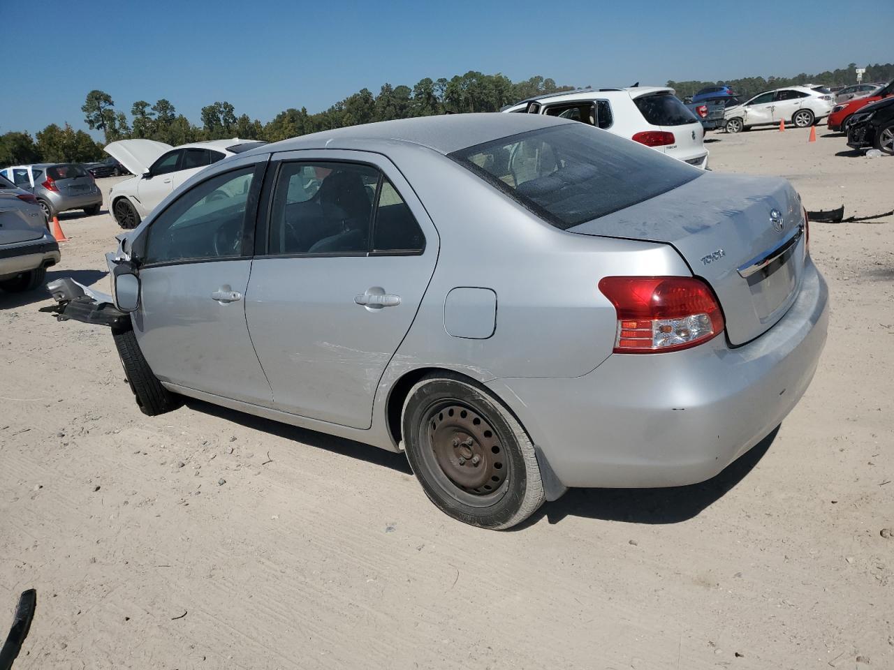 2007 Toyota Yaris - Фото 2