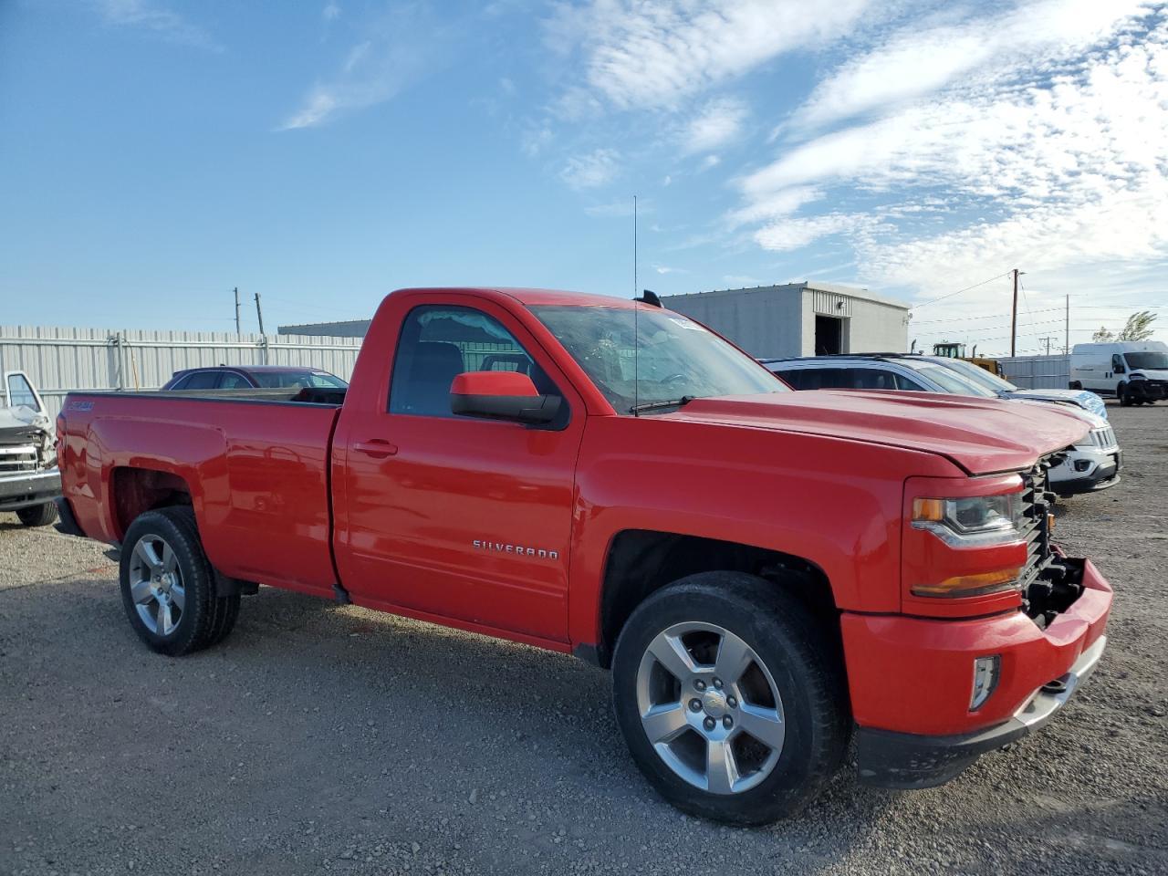 2017 Chevrolet Silverado K1500 Lt - Фото 4
