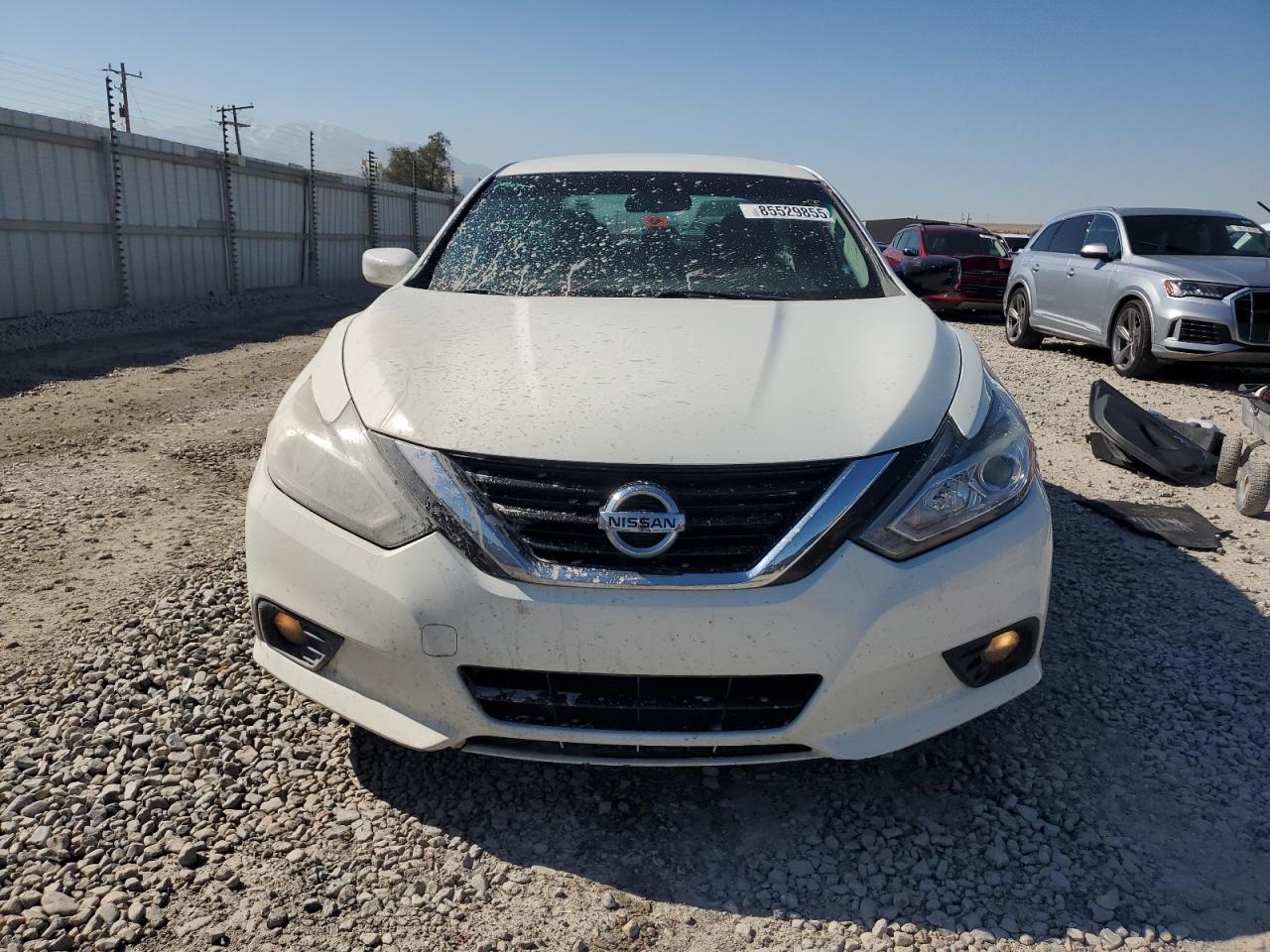 2018 Nissan Altima 2.5 - Image 5