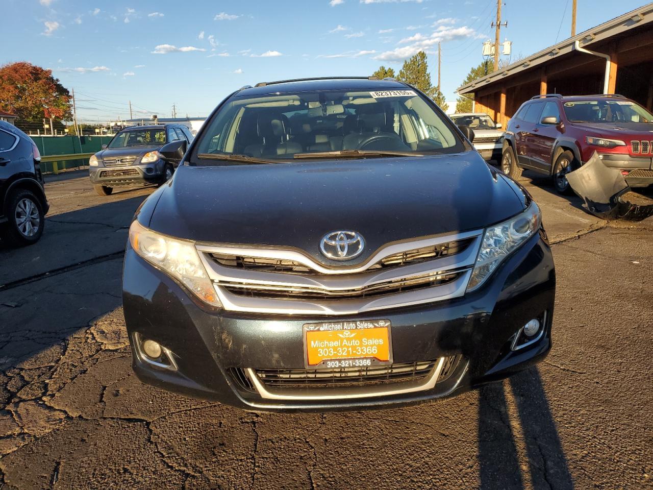 2014 Toyota Venza Le - Image 5