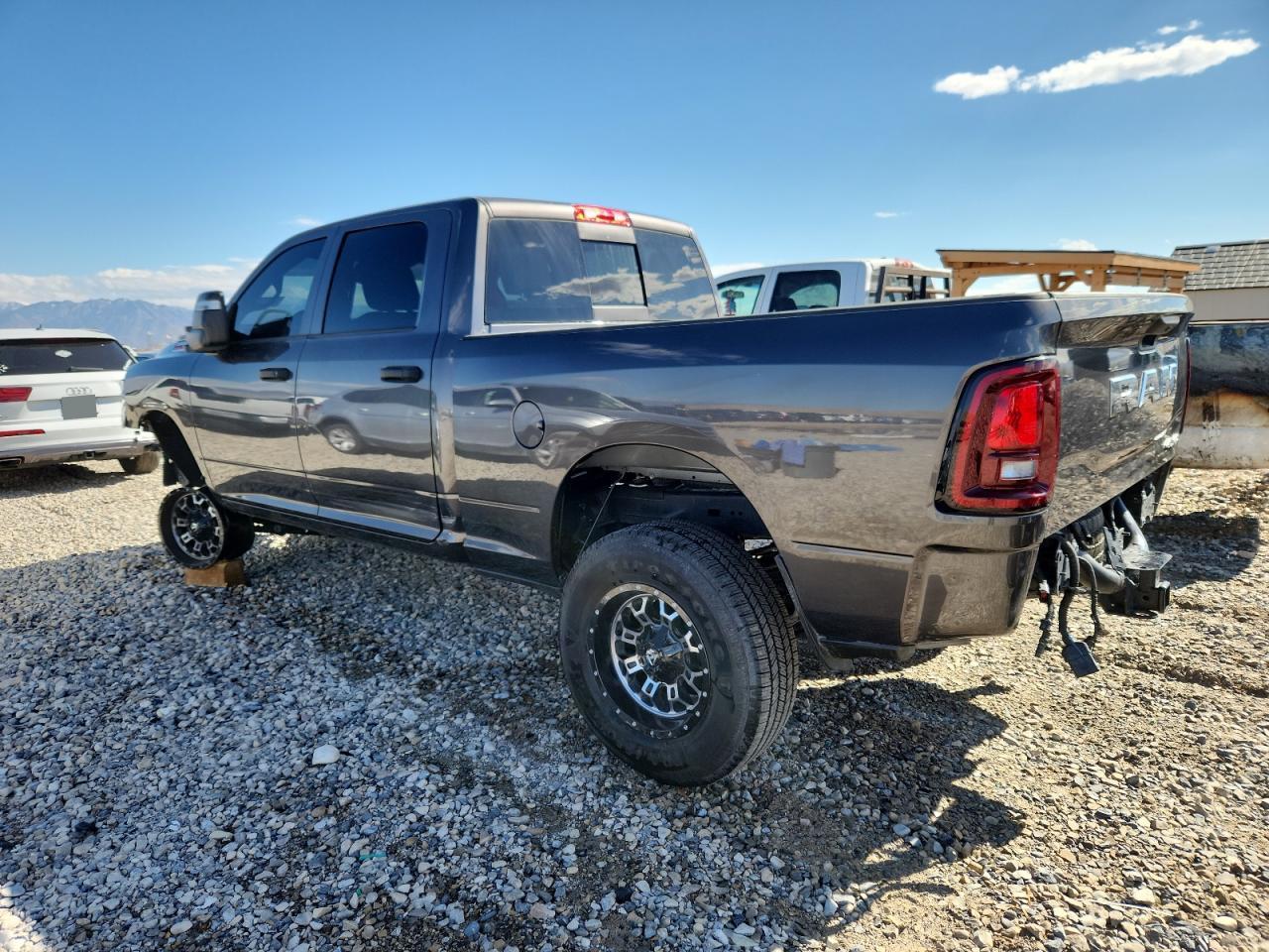 2025 Ram 2500 Tradesman - Фото 2