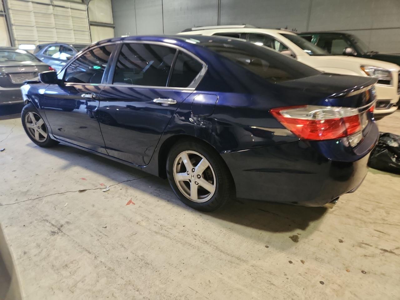 2013 Honda Accord Sport - Фото 2