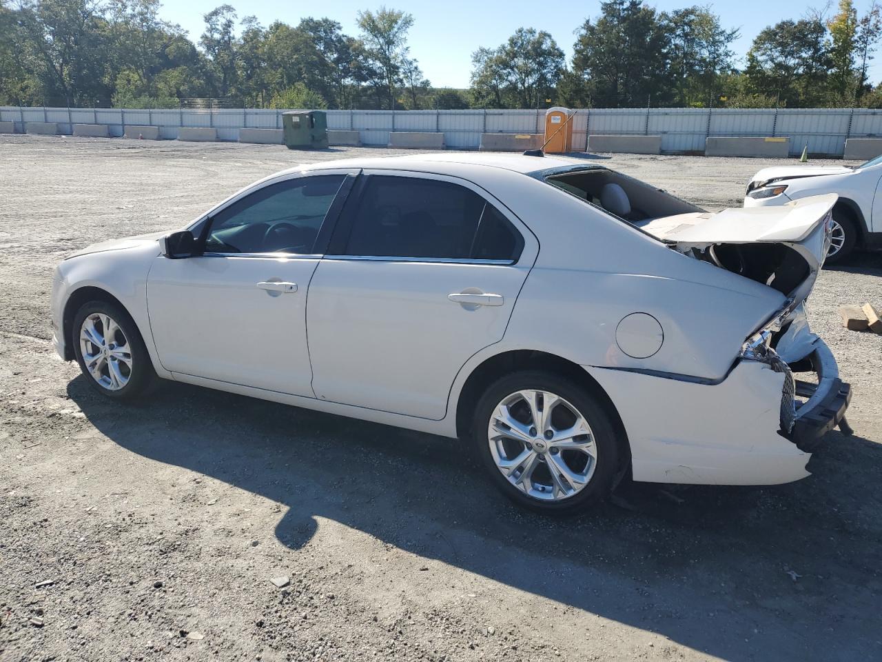 2012 Ford Fusion Se - Image 2