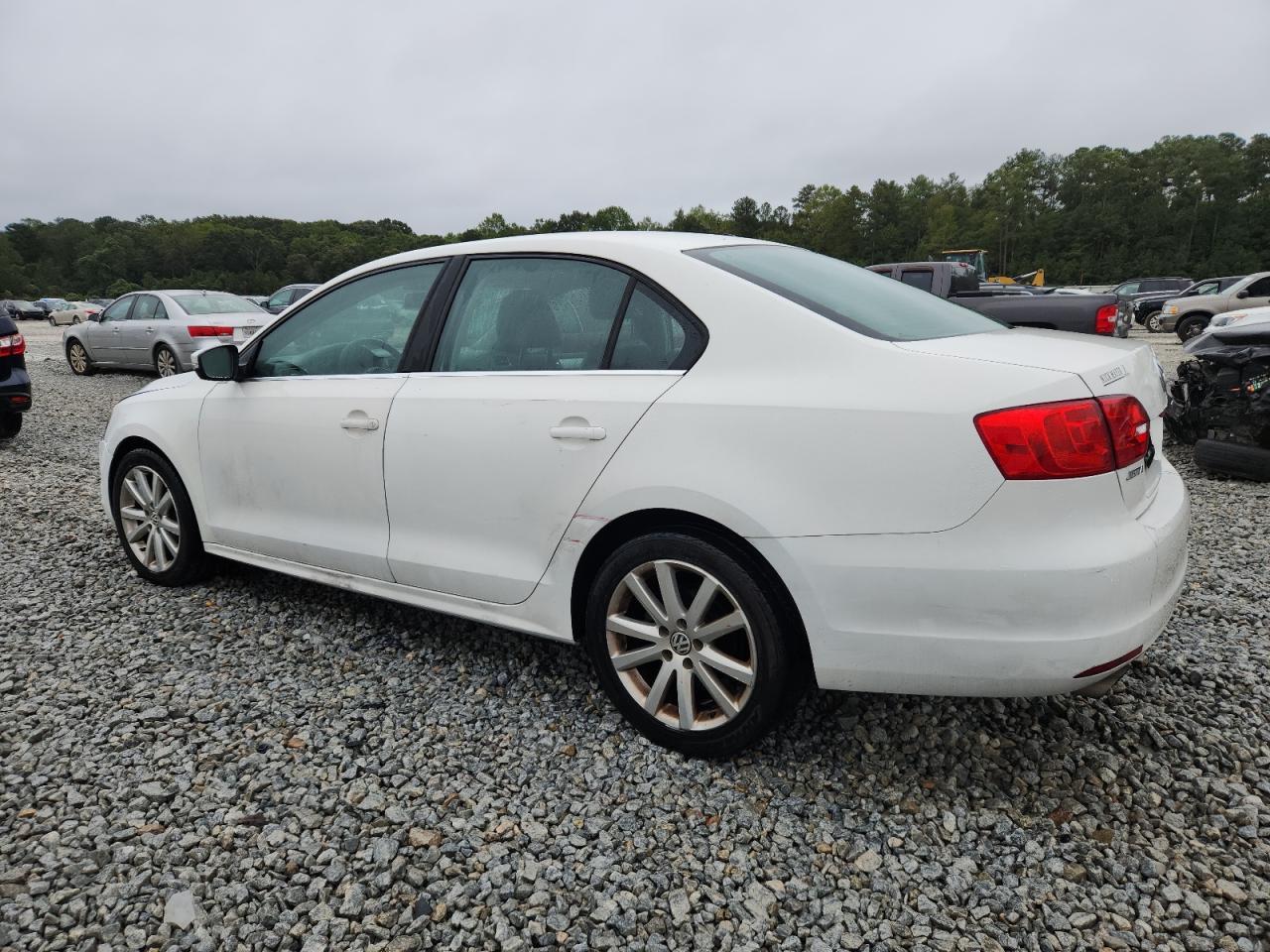 2013 Volkswagen Jetta Se - Image 2
