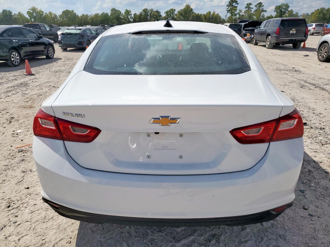 2023 Chevrolet Malibu Ls - Image 6