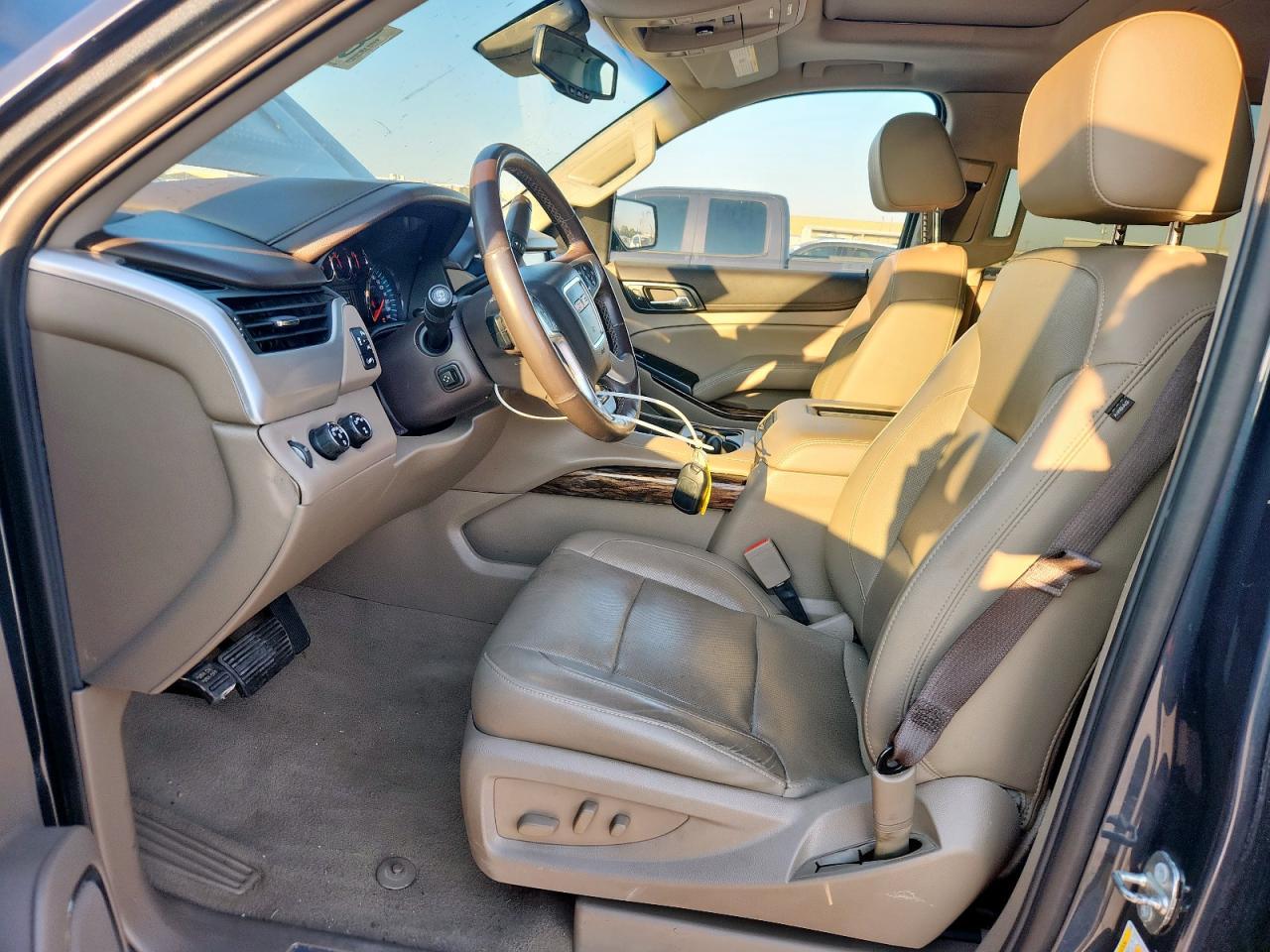 2019 GMC Yukon Xl K1500 Slt - Image 7