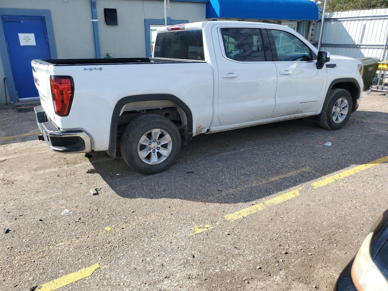 2022 GMC Sierra K1500 Sle - Фото 3