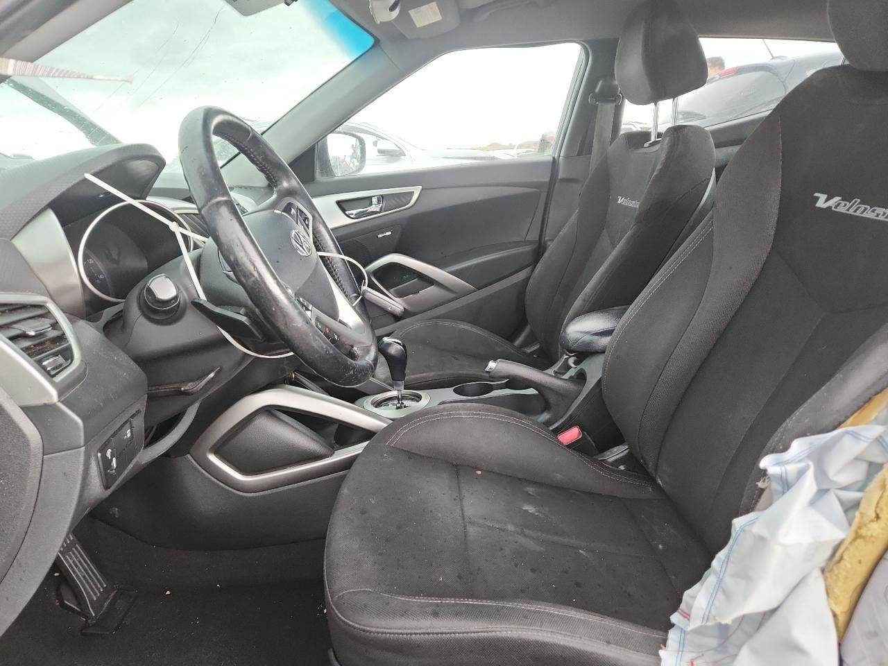 2013 Hyundai Veloster - Фото 7