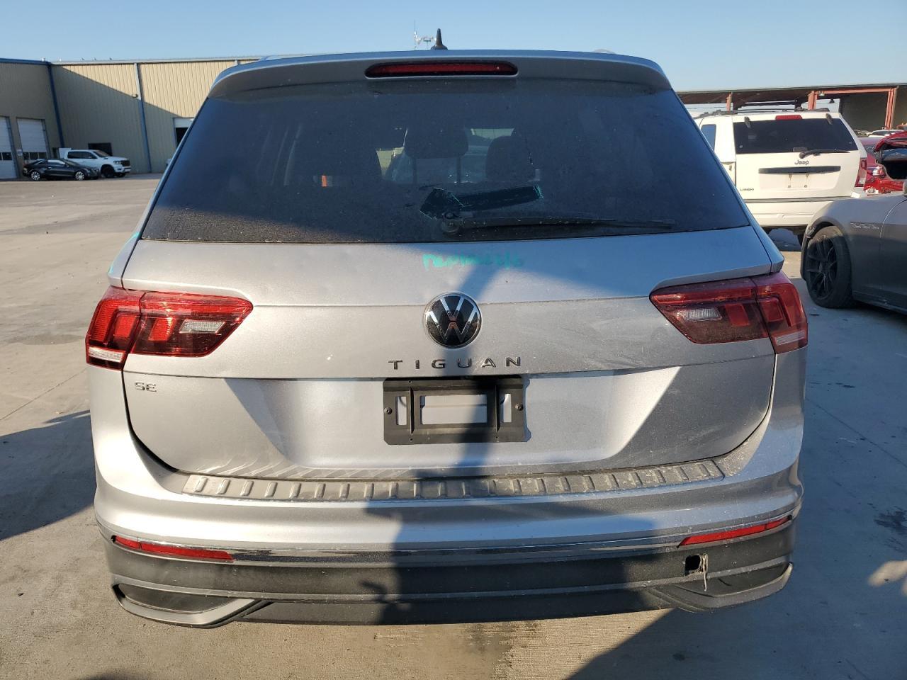 2022 Volkswagen Tiguan Se - Image 6