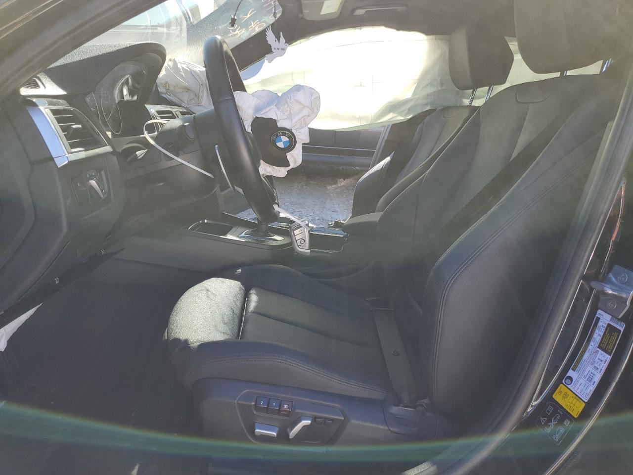2017 BMW 3 Series - Image 7