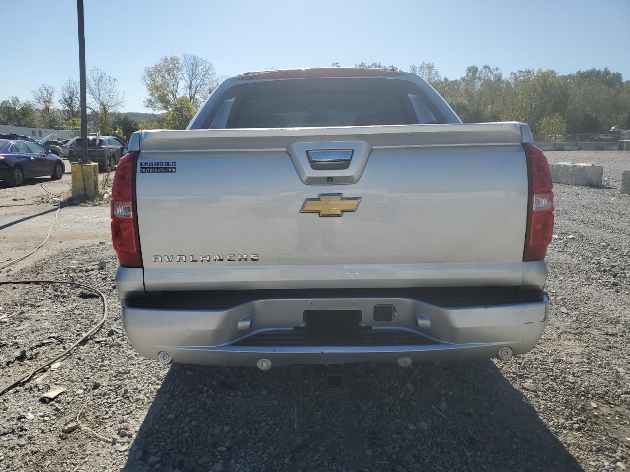 2013 Chevrolet Avalanche Ls - Фото 6