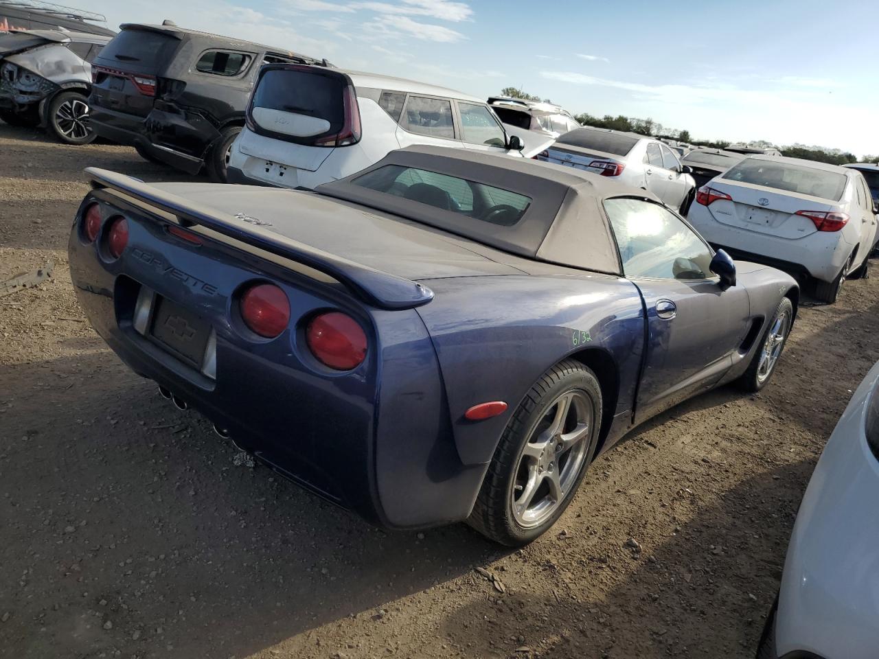 2004 Chevrolet Corvette - Фото 3