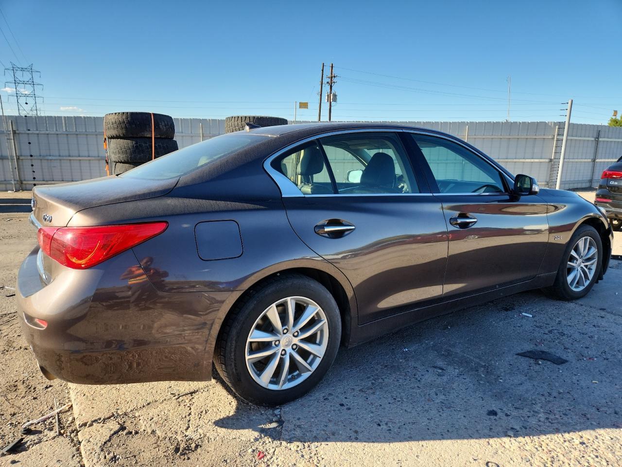 2016 Infiniti Q50 Base - Image 3