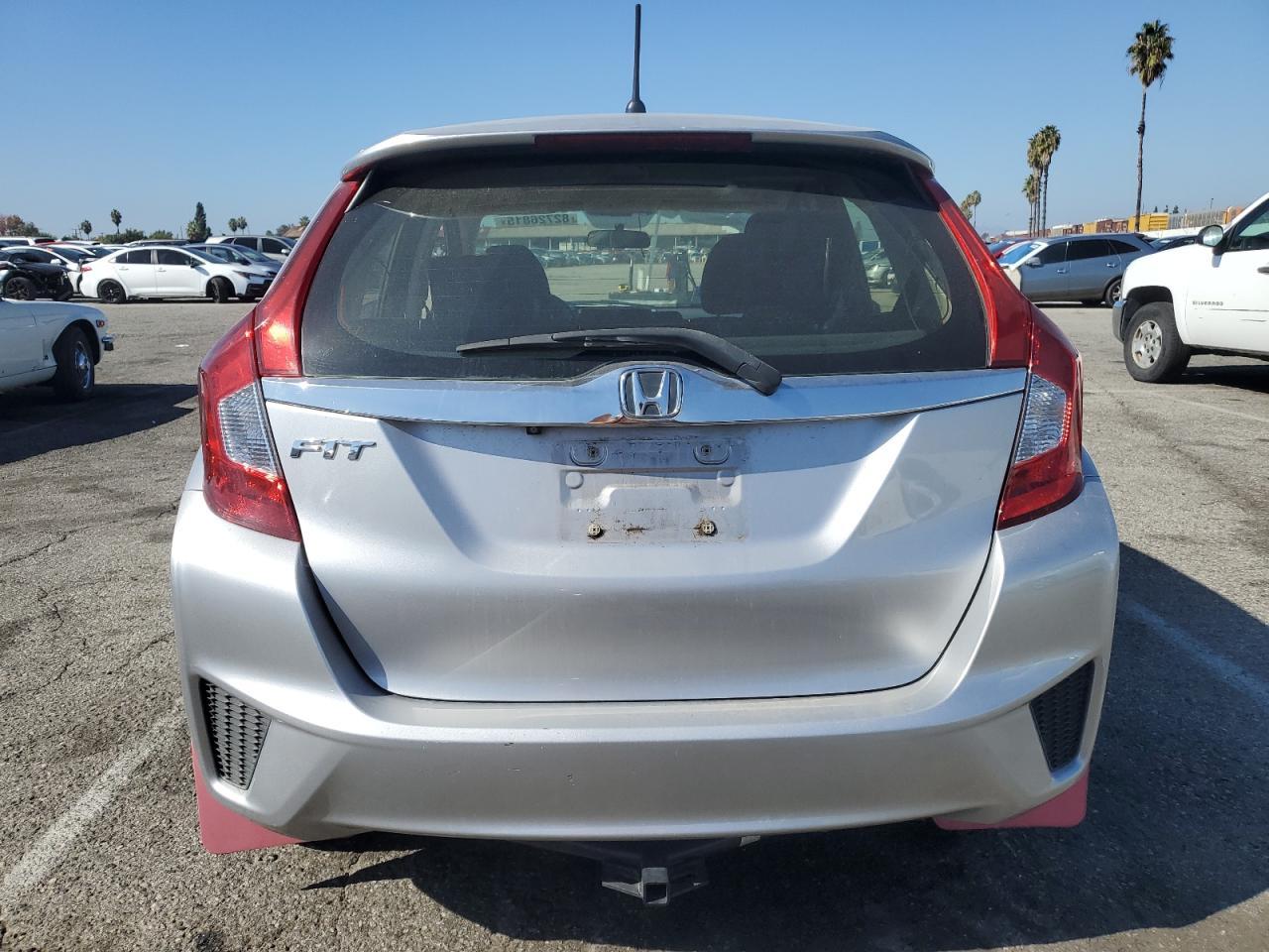 2016 Honda Fit Ex - Image 6