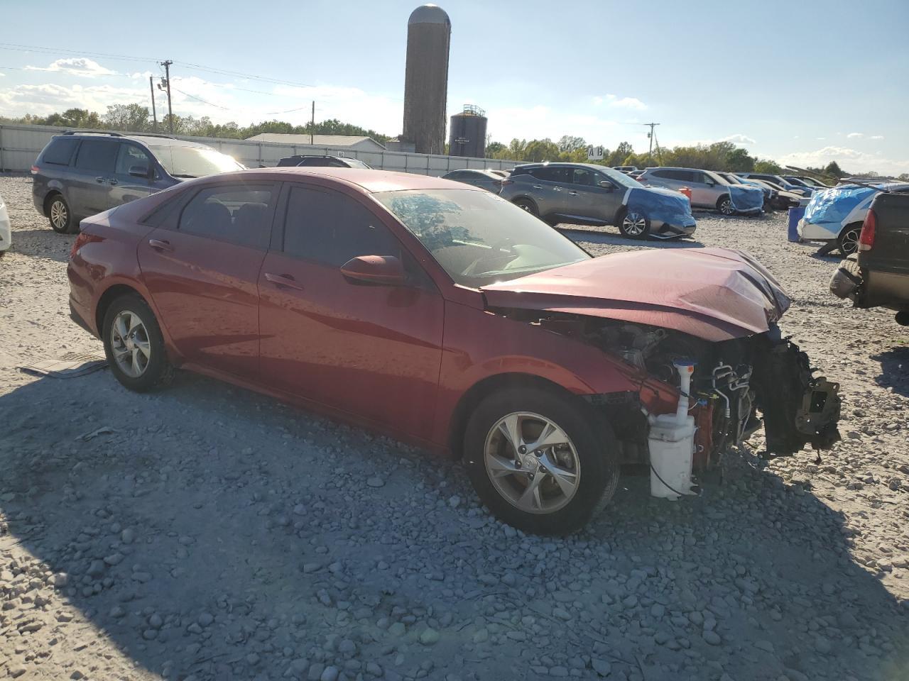 2023 Hyundai Elantra Se - Image 4