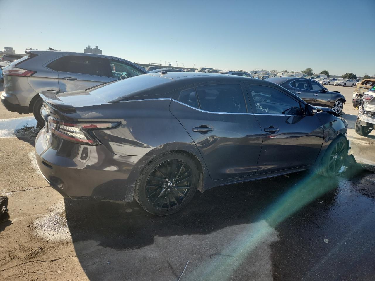 2021 Nissan Maxima Platinum - Фото 3
