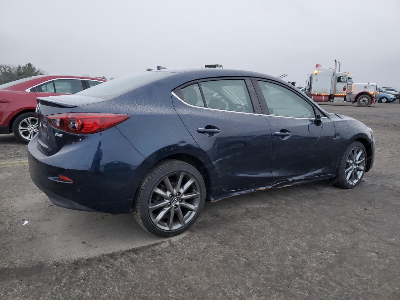 2018 Mazda 3 Touring - Image 3
