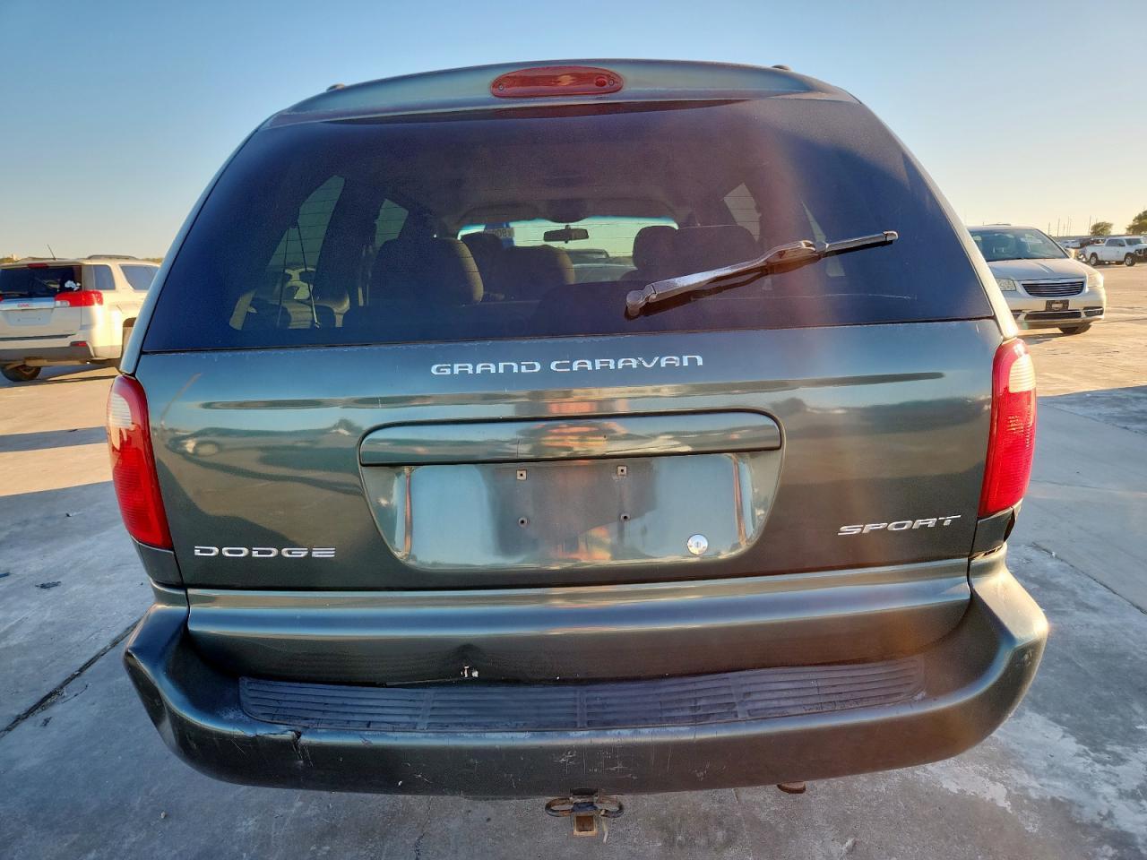 2002 Dodge Grand Caravan Sport - Фото 6