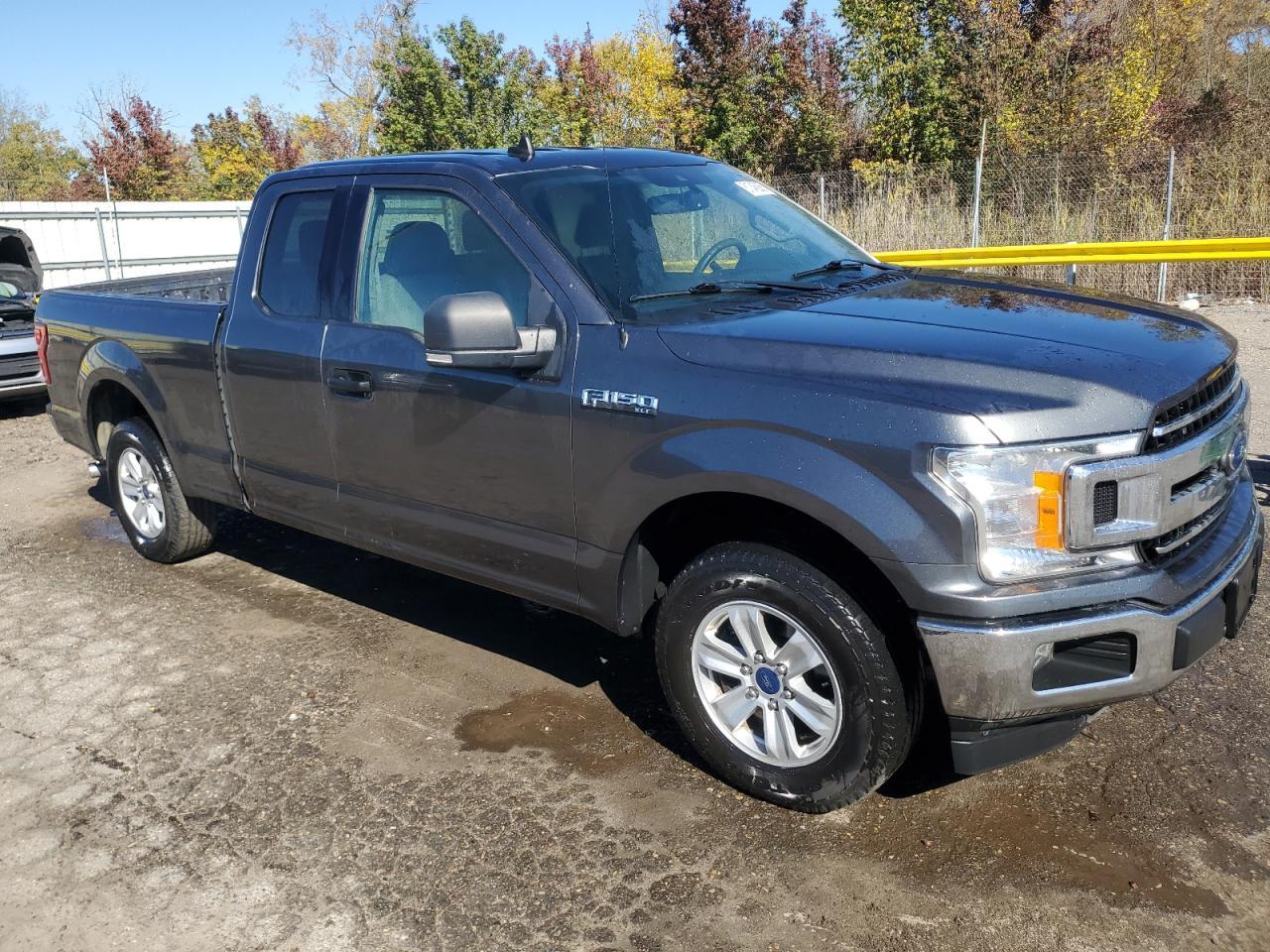 2020 Ford F150 Super Cab - Image 4