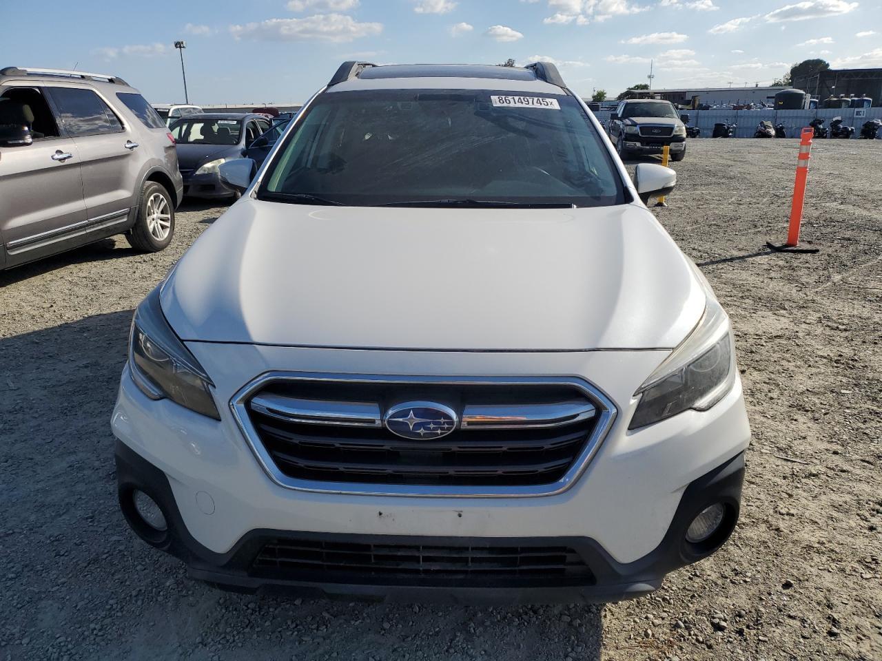 2019 Subaru Outback 2.5I Premium - Image 5