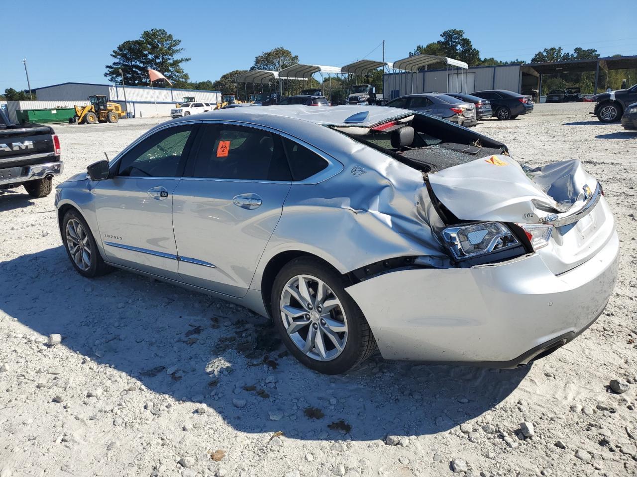 2018 Chevrolet Impala Premier - Фото 2