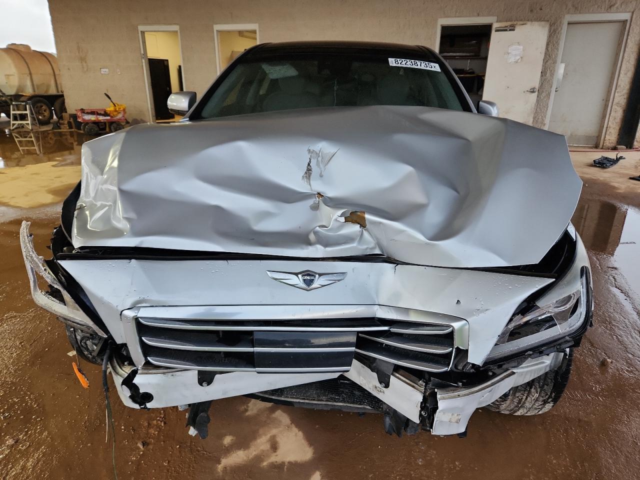 2015 Hyundai Genesis 3.8L - Фото 5