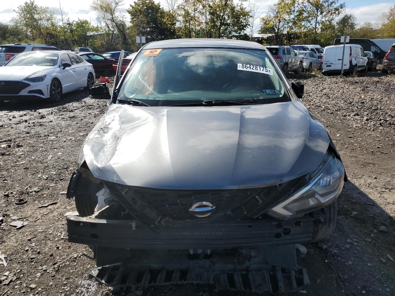 2018 Nissan Sentra S - Image 5