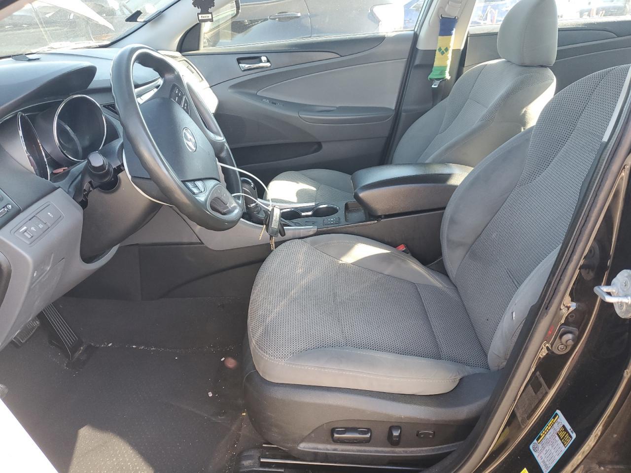 2014 Hyundai Sonata Gls - Image 7
