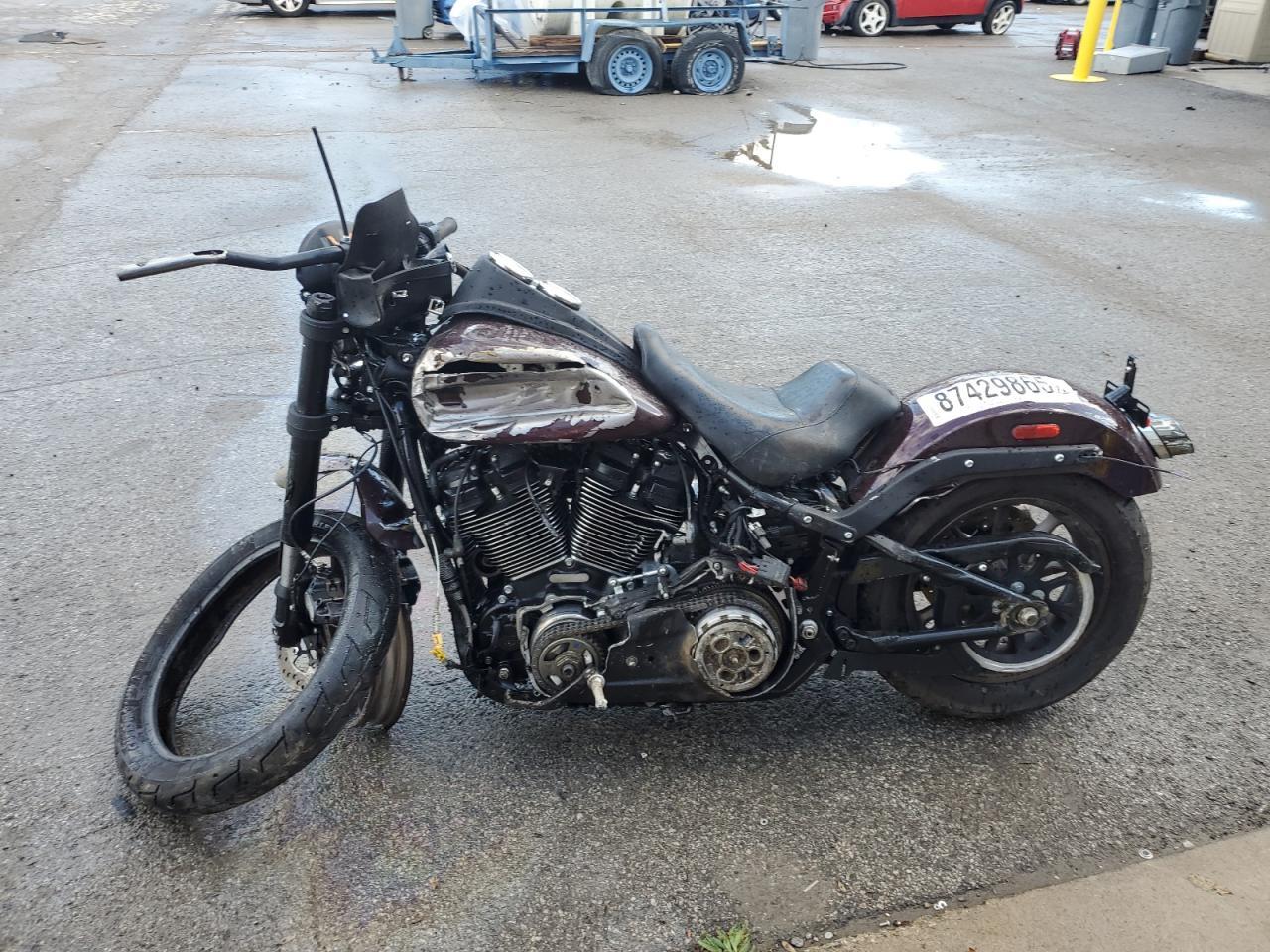 2021 Harley-Davidson Fxlrs - Фото 3