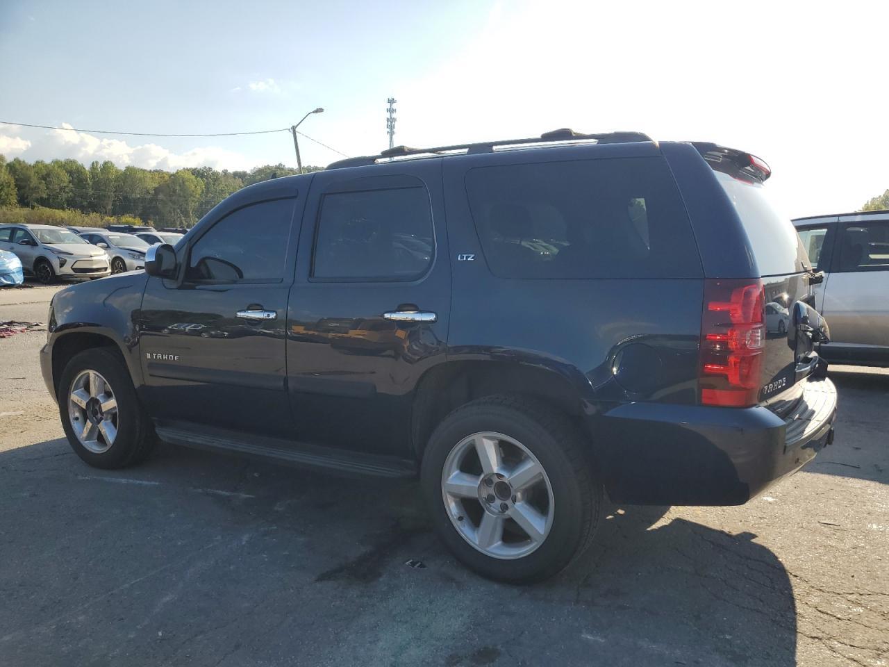 2007 Chevrolet Tahoe K1500 - Фото 2