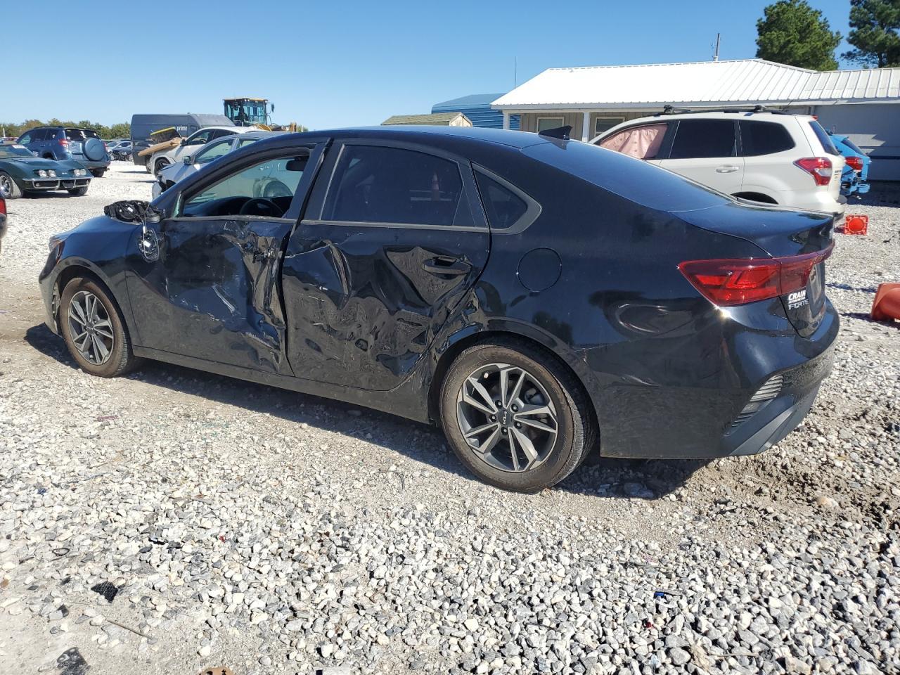 2023 Kia Forte Lx - Image 2