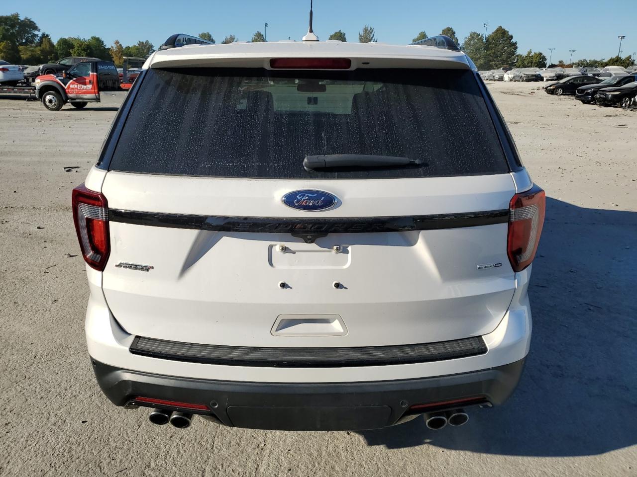 2018 Ford Explorer Sport - Image 6
