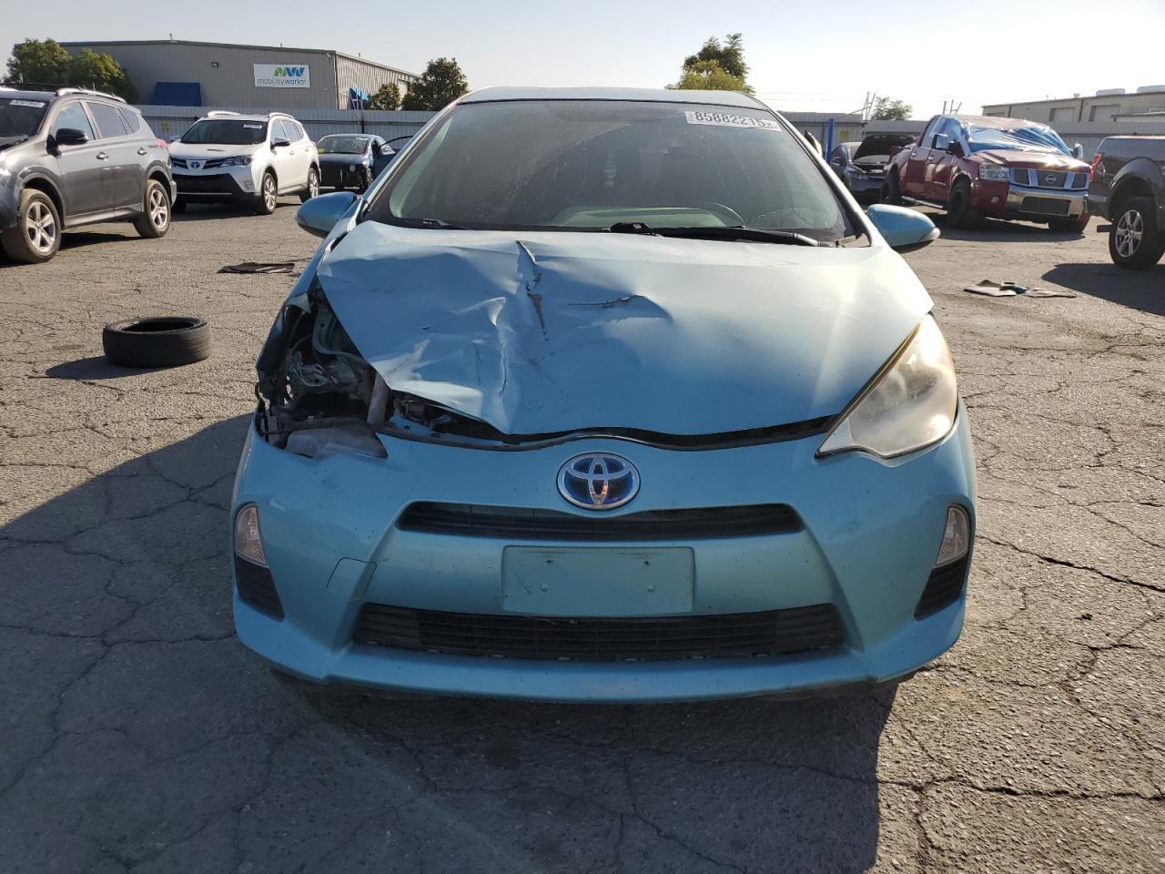 2013 Toyota Prius C - Image 5