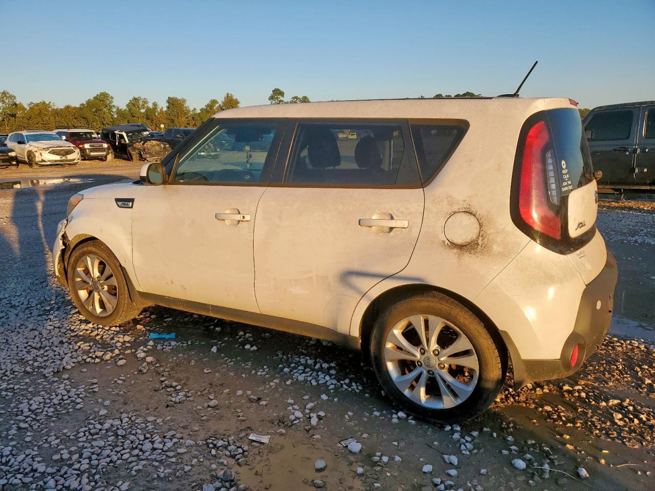2015 Kia Soul + - Image 2