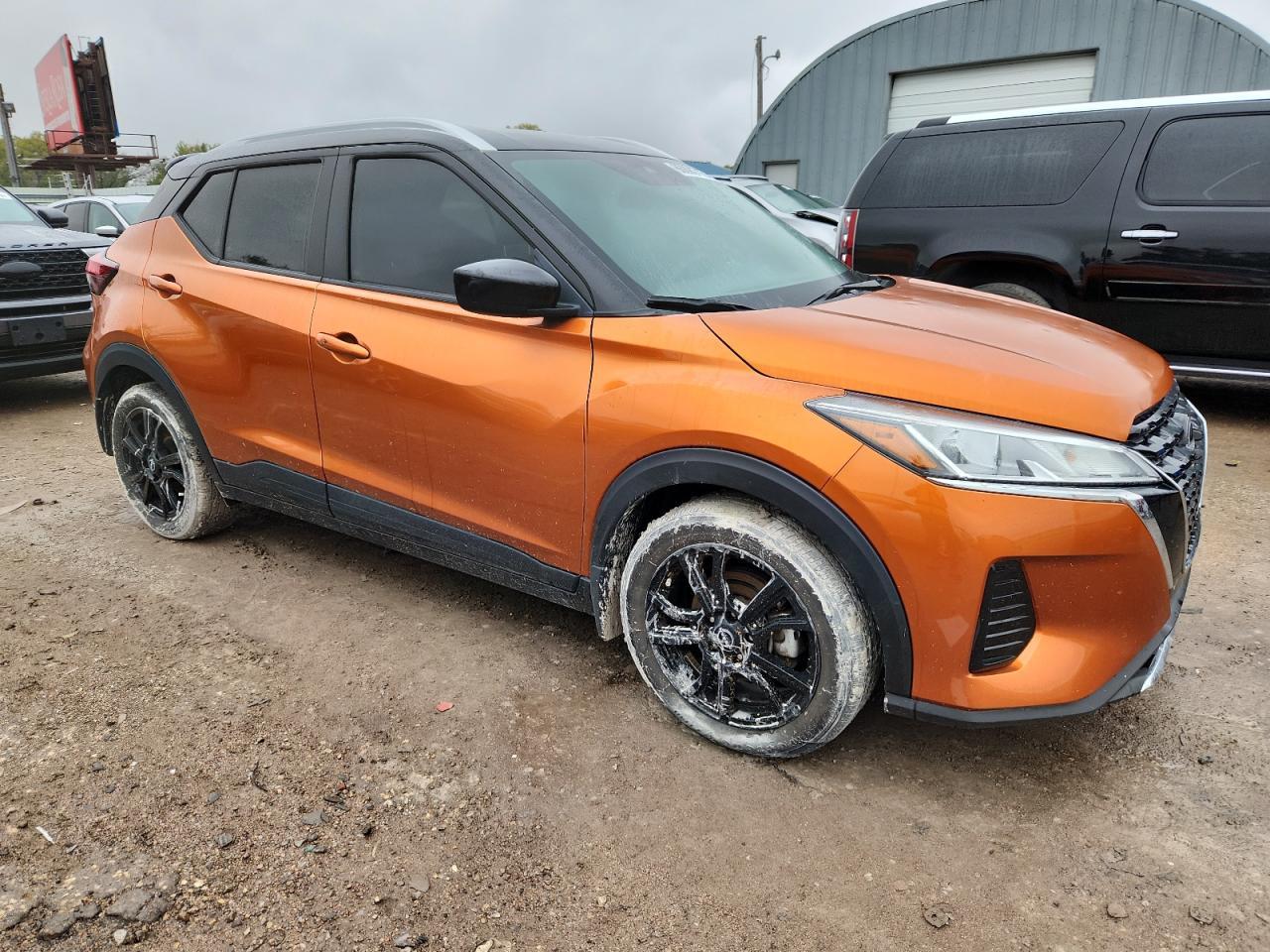 2023 Nissan Kicks Sv - Image 4